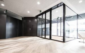 درب های اتوماتیک شیشه ای