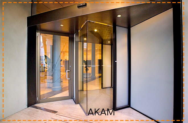 درب اتوماتیک شیشه ای مثلثی